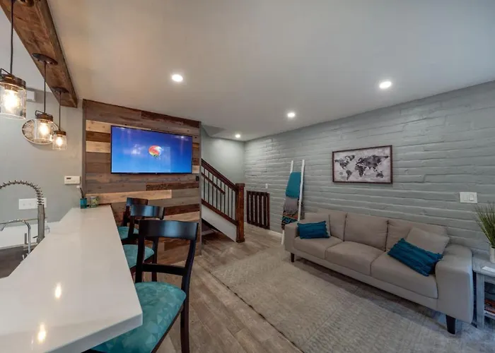 Pool, 2 Bedroom 1 Ba, Townhouse, Hikers Welcome Holiday home Tucson